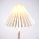 Lampadaire - Teck - Abat-jour plissé - Design danois - Années 1960