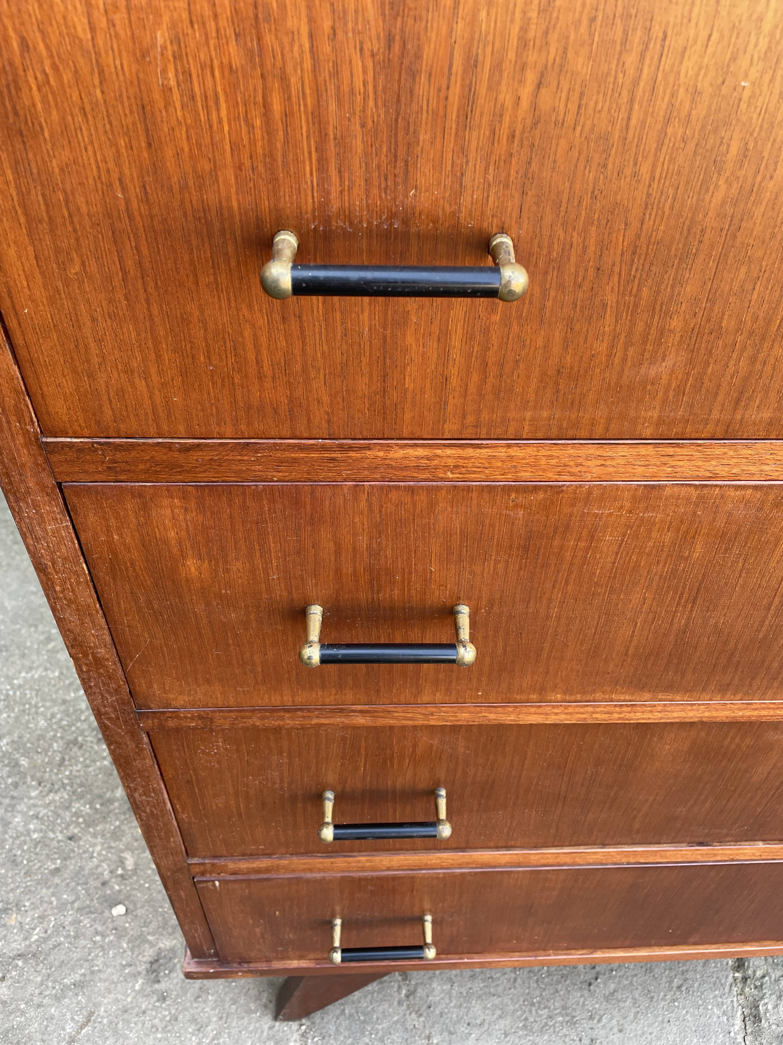 Armoire pieds compas 1960