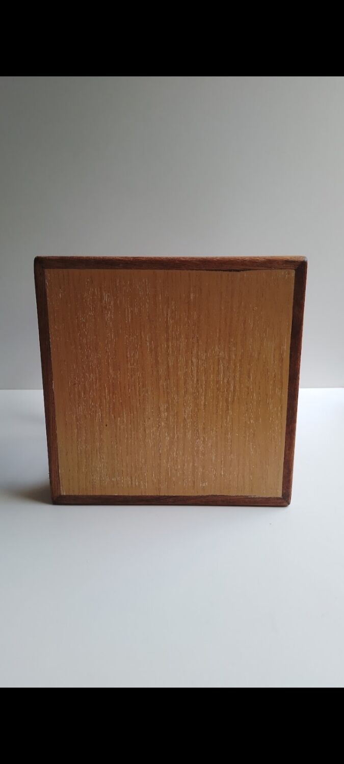 Tabouret en bois