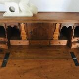 Oak scribane chest of drawers