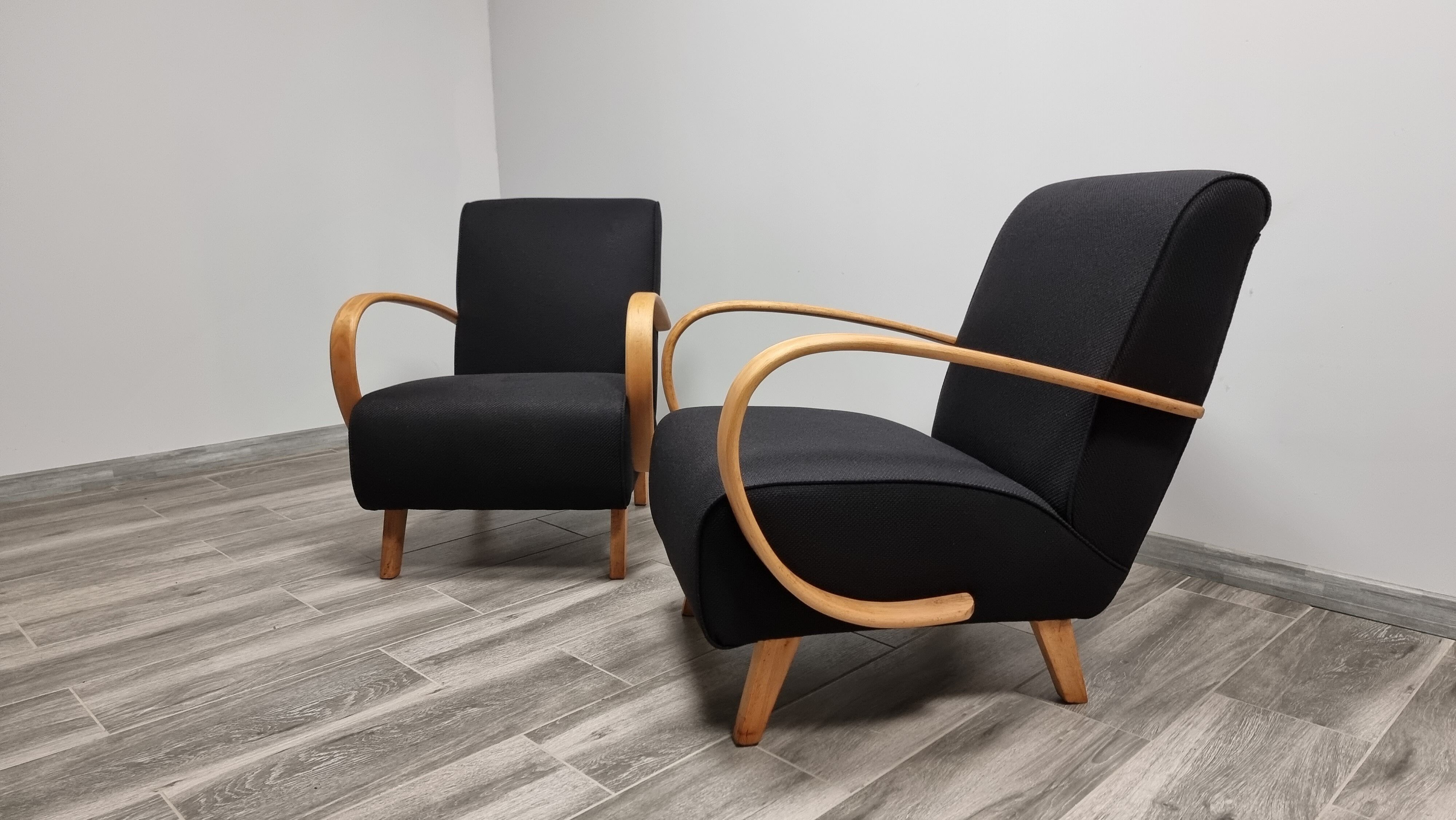 Restored armchairs by Jindrich Halabala