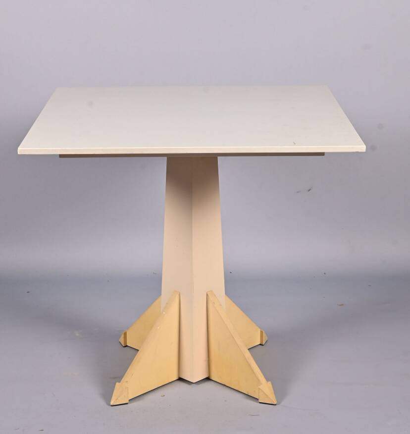 Table modèle 4310 par Anna Castelli Ferrieri pour Kartell 1989