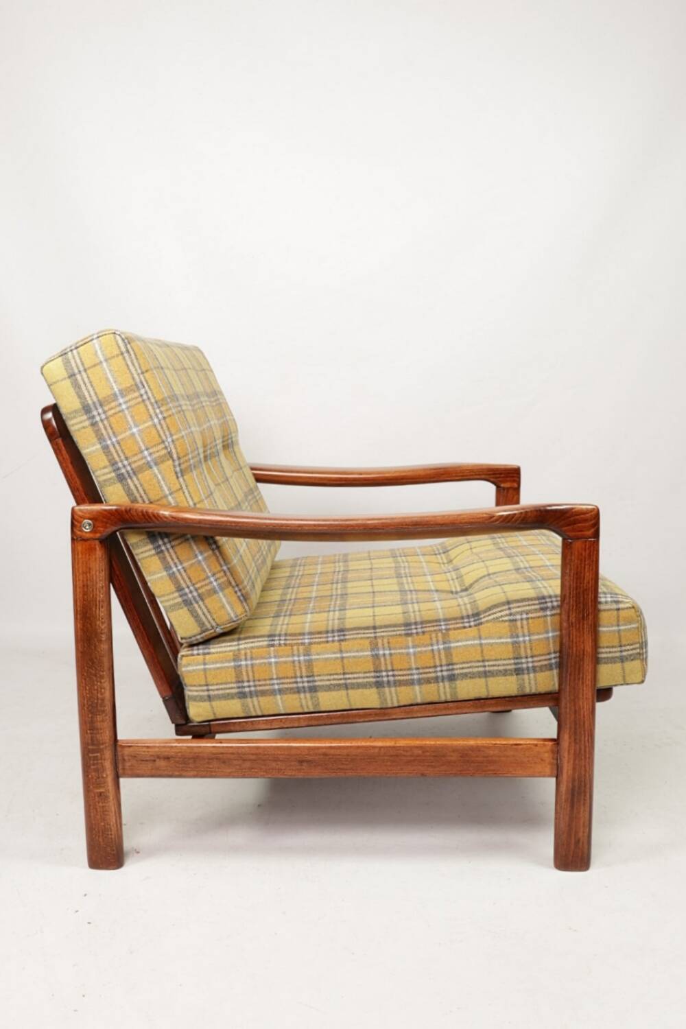 Vintage armchair tartan plaid wool design by Z. Baczyk 1965