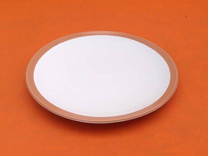 6 large flat plates. Glazed stoneware