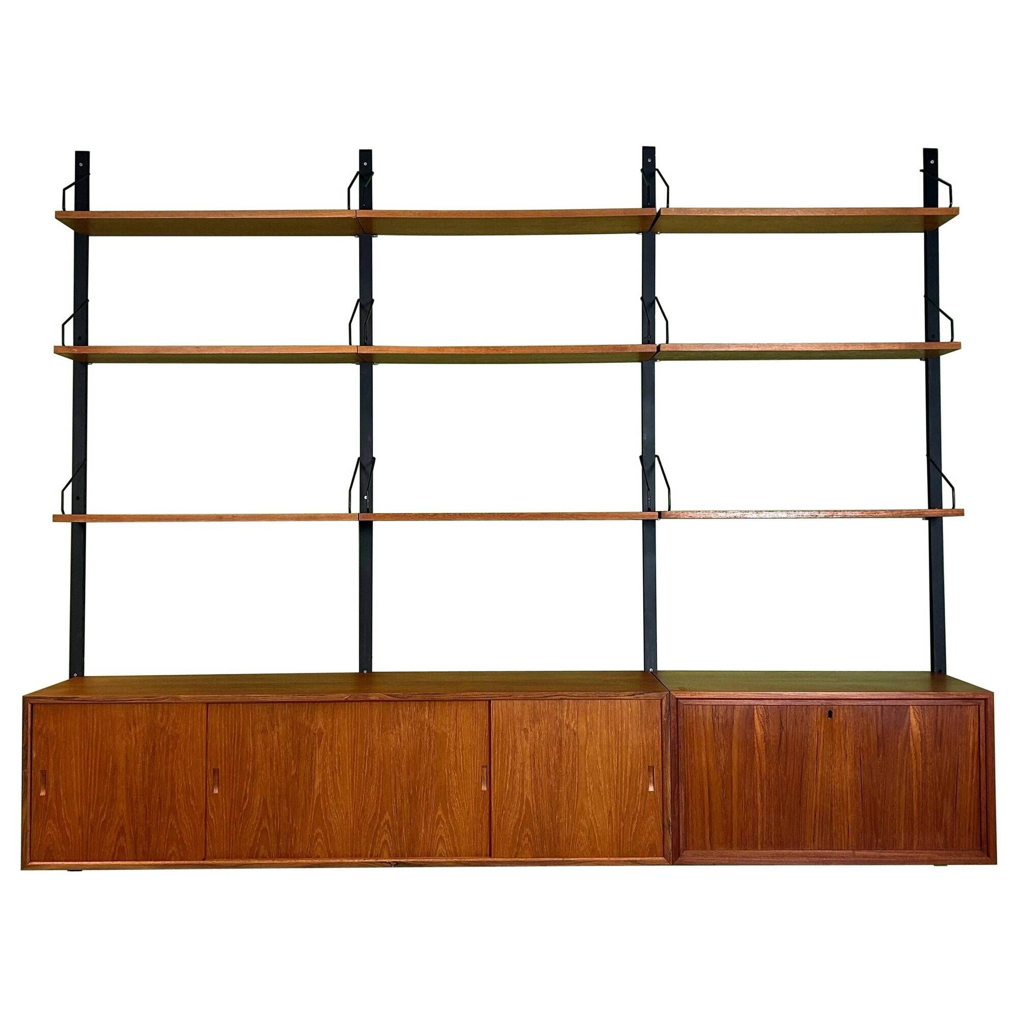 Poul Cadovius Mid- Century Modern Modular Teak Wall Unit Shelving for Cado