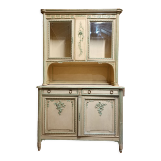 Ancien buffet provençal patiné