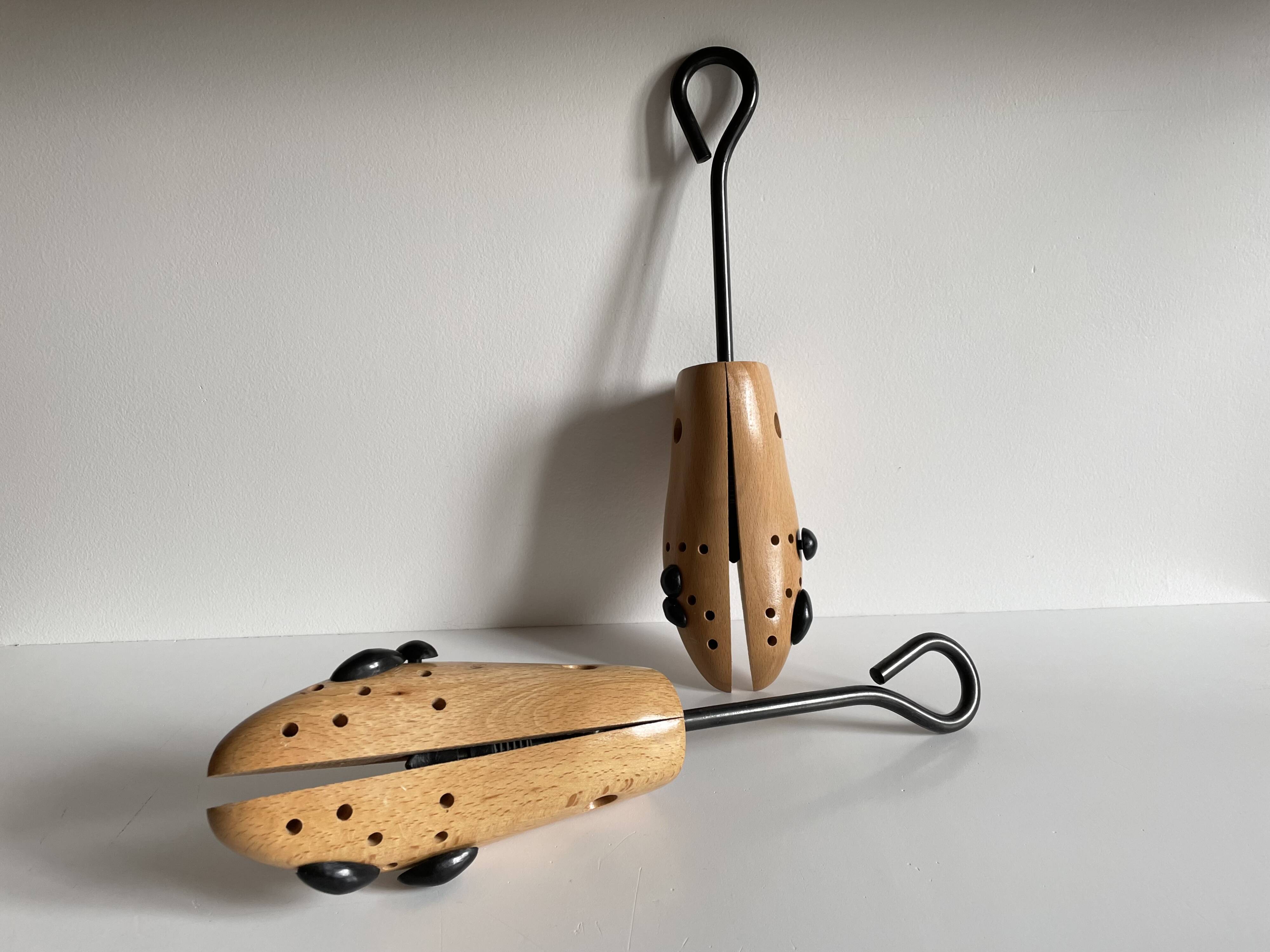 Vintage shoe trees La Samaritaine t40-41