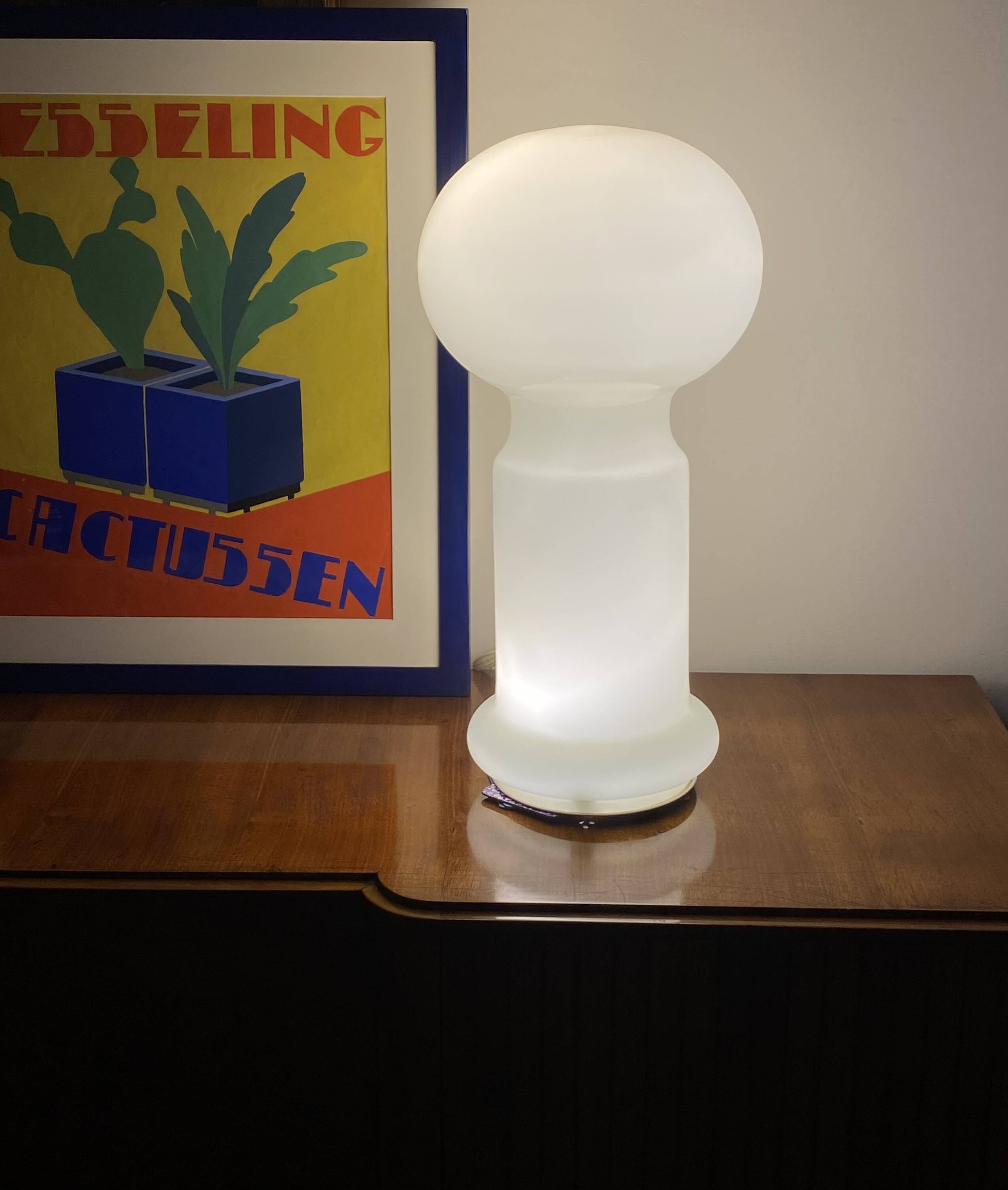 Space Age rare monumental Murano glass table lamp, Vistosi, 1960s