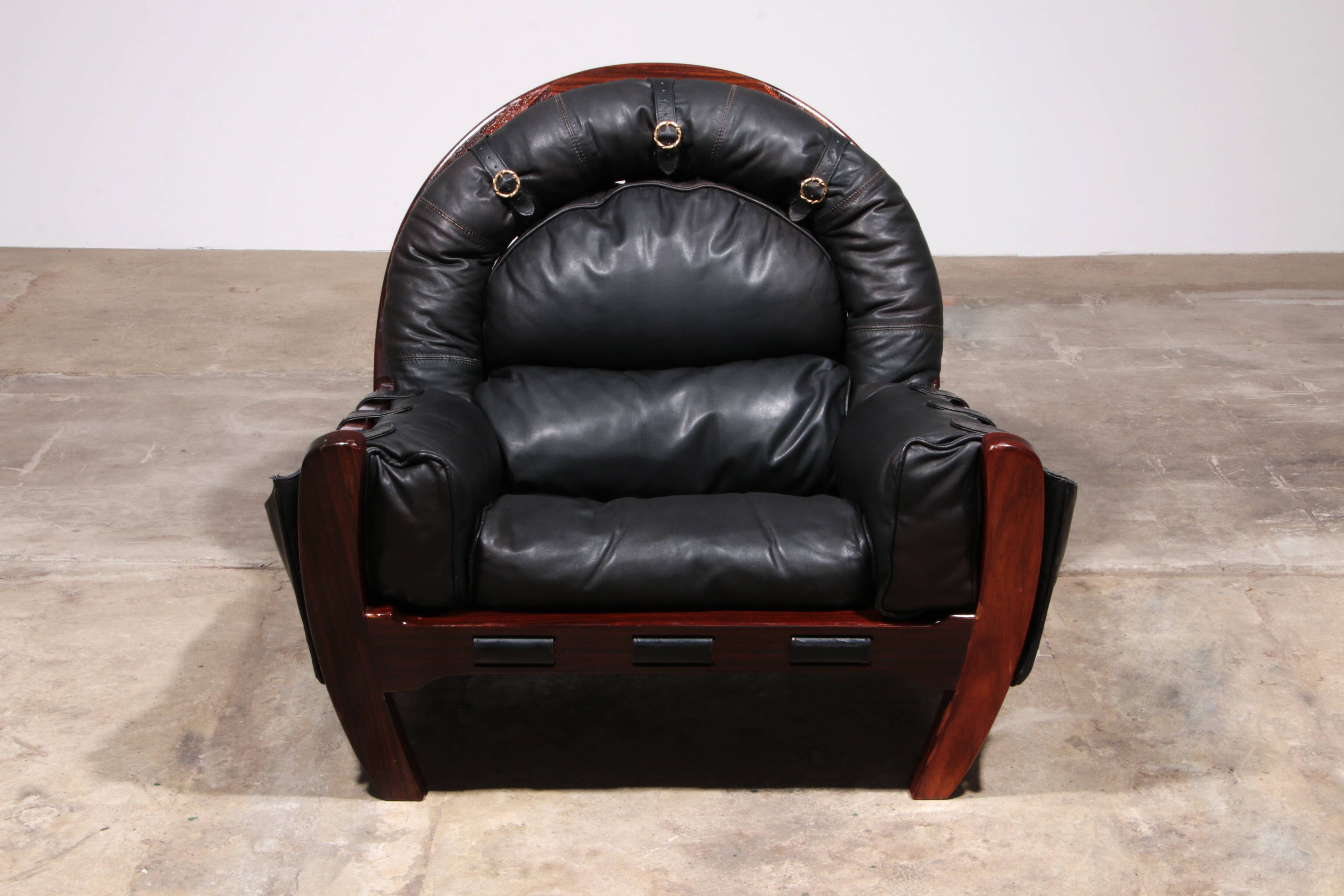 Luciano Frigerio "Rancero" Leather Lounge Chair - 1970s Italian Design