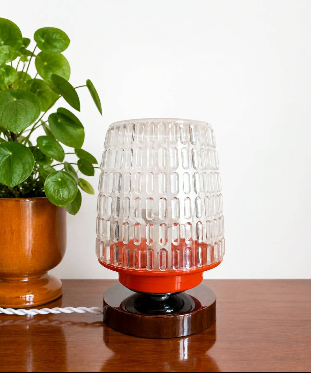 Lampe à poser space age orange et chrome 1970