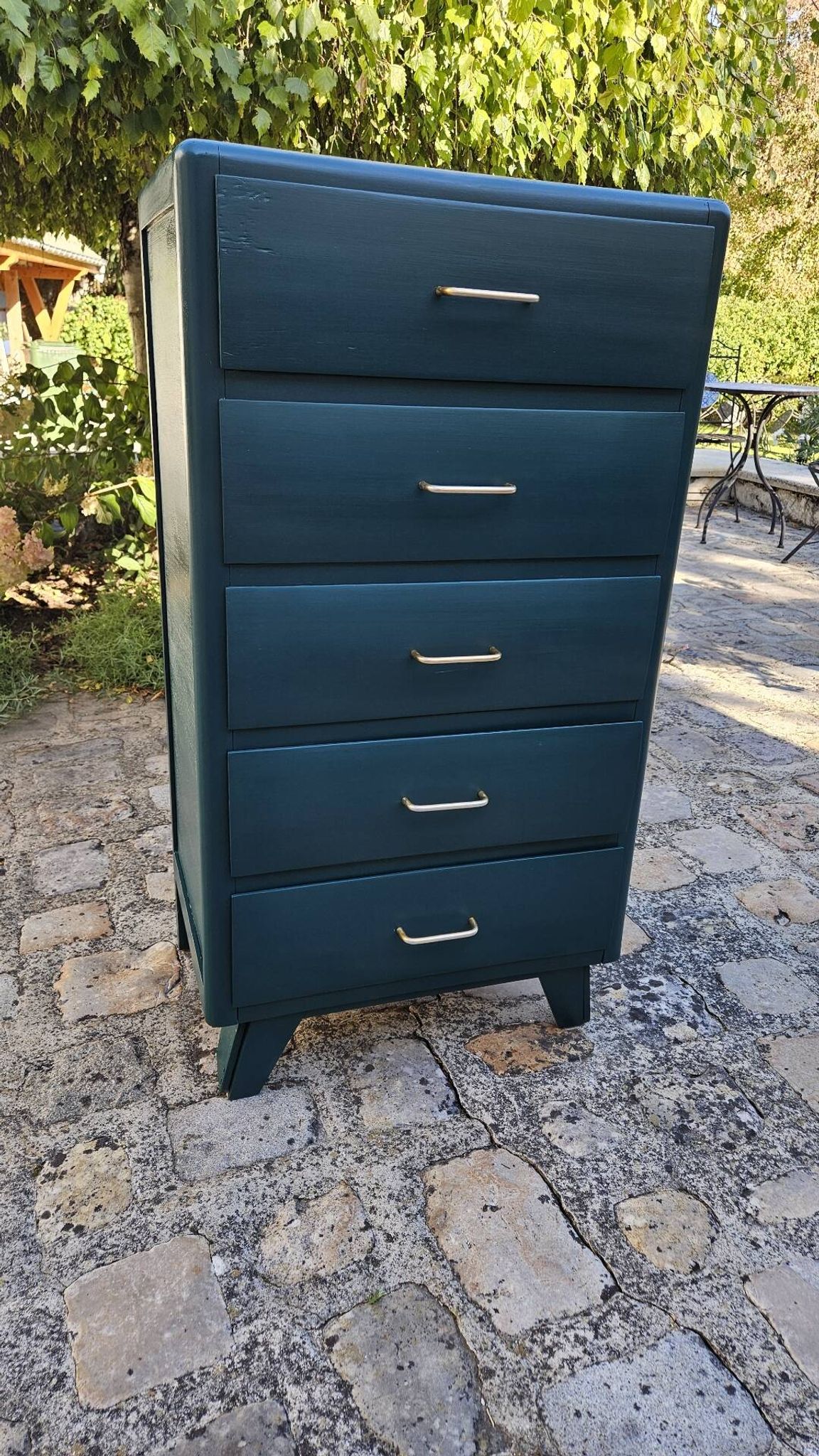Vintage chest of drawers with 5 drawers