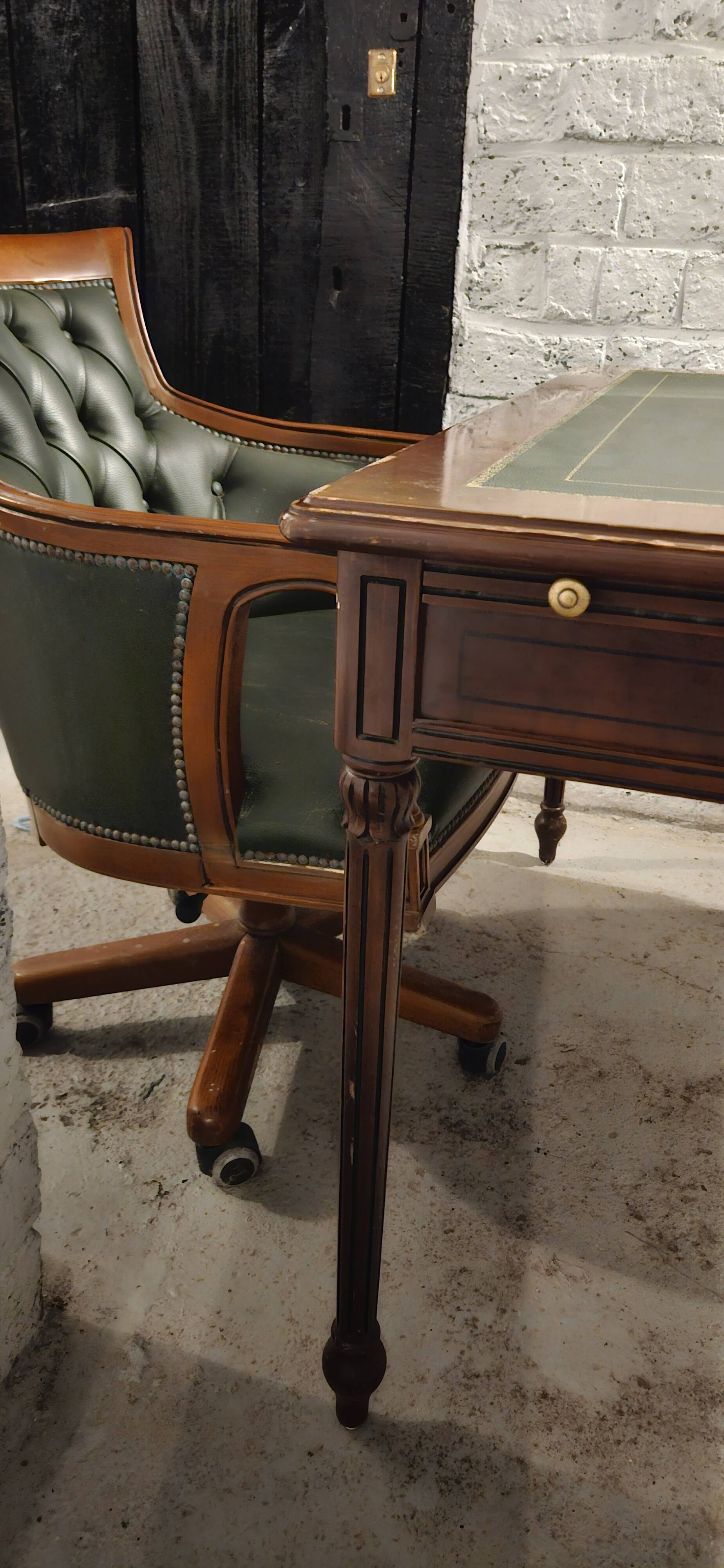 Bureau syle directoire Genoveva et son fauteuil