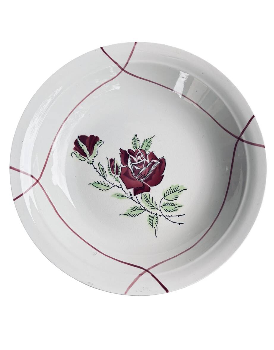 Round shallow dish Ceranord Saint-Amand - Dominique model - 1950