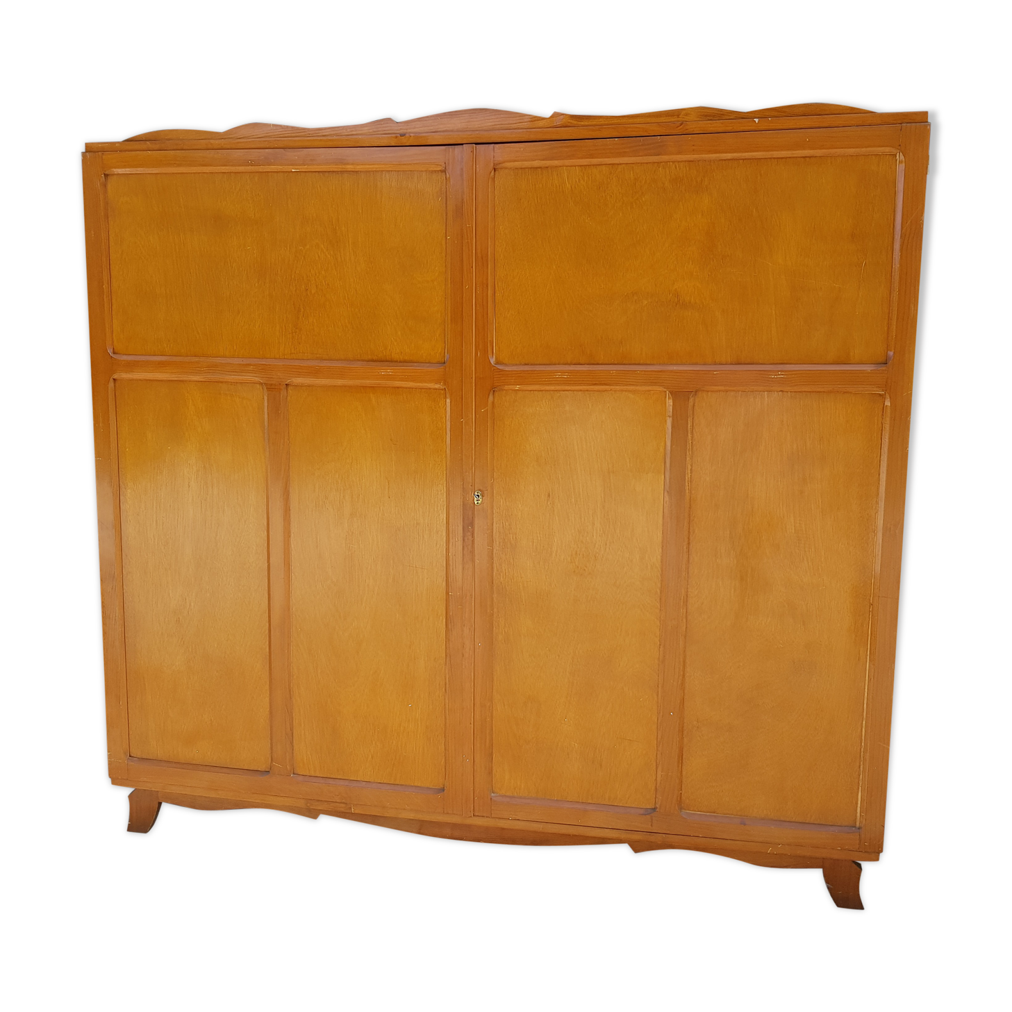 Vintage Parisian wardrobe