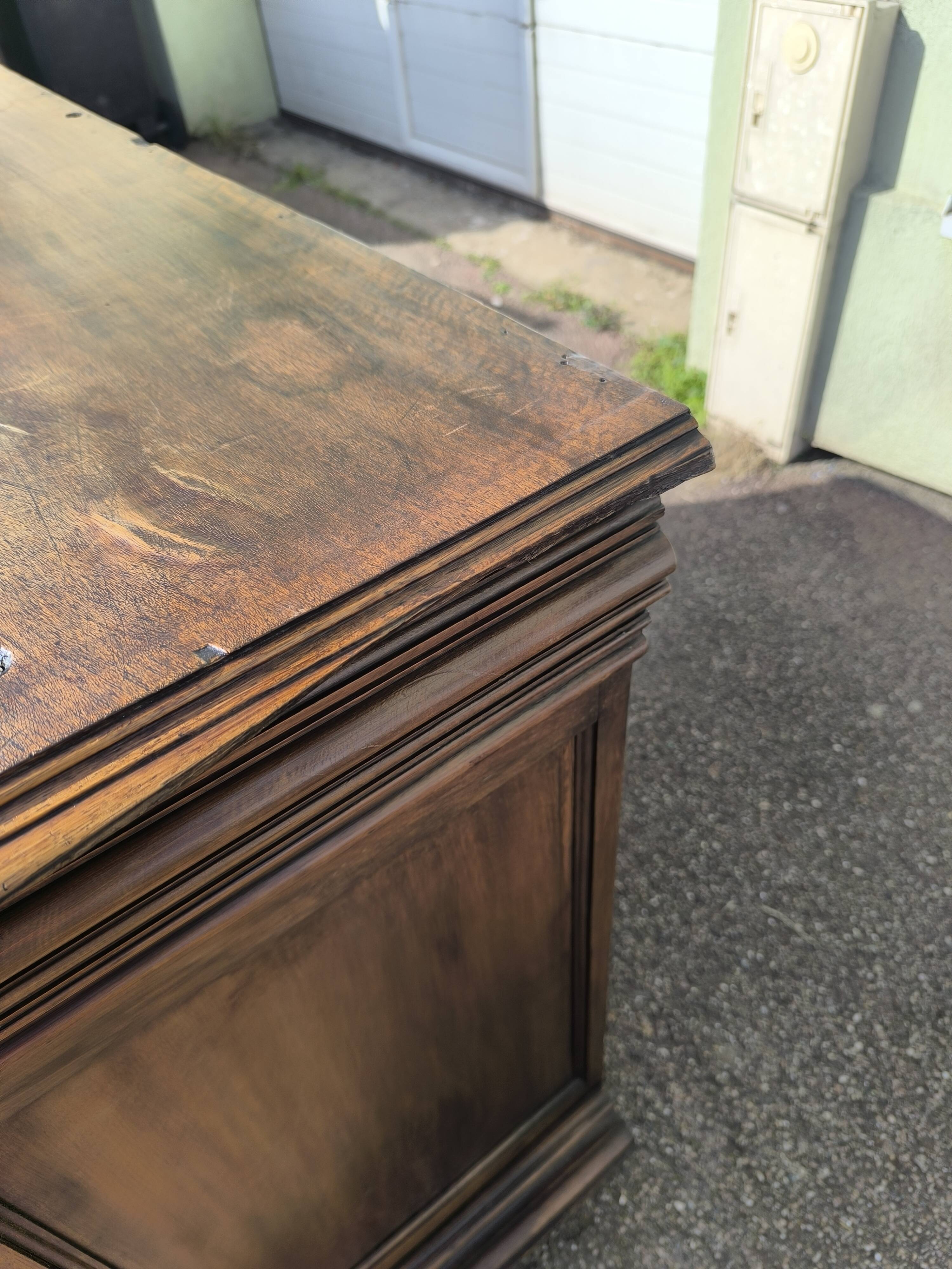 Buffet base Henri II