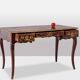 Bureau plat de style Louis XV à décor de scènes lacustres. Circa 1800.