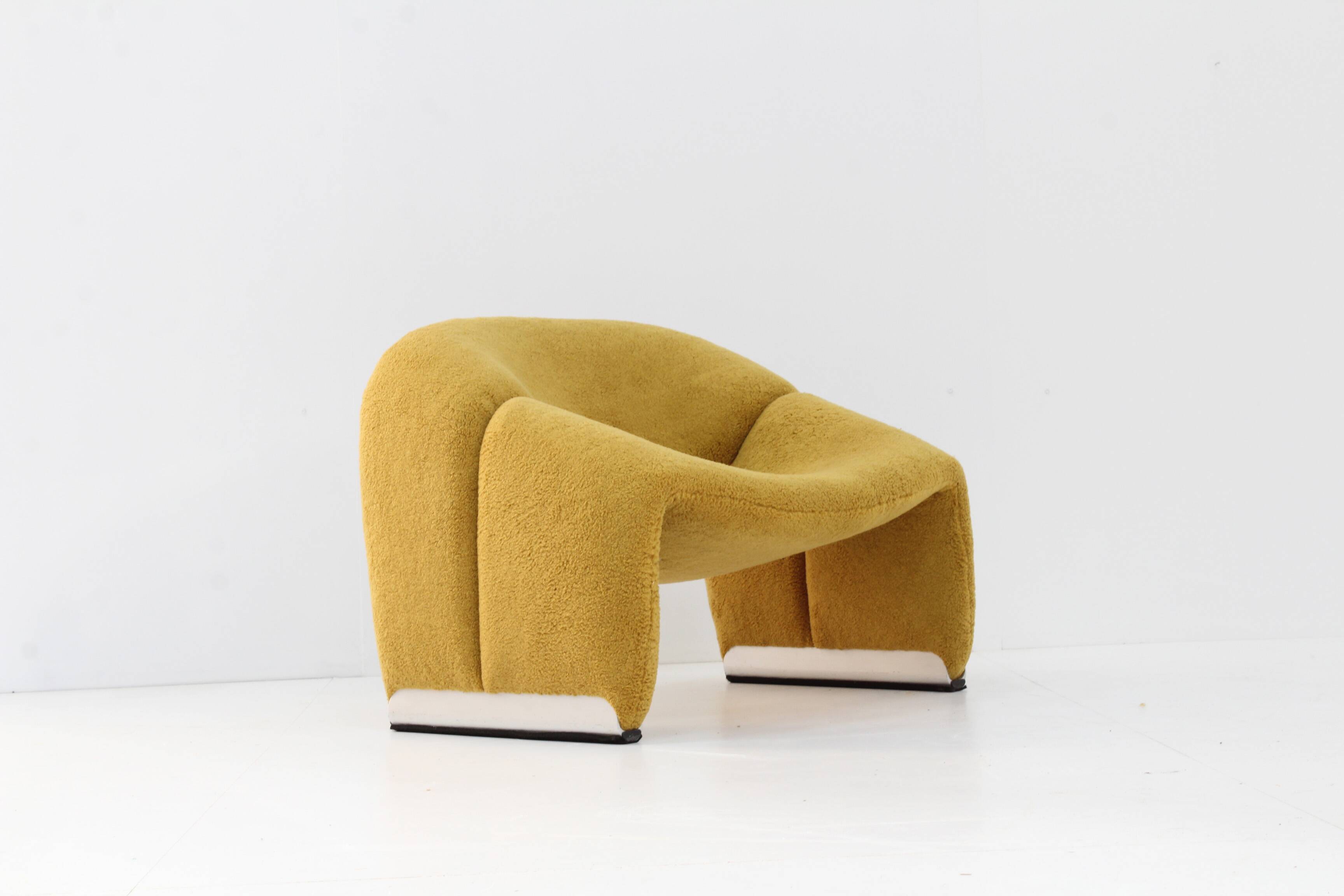 Artifort Groovy M Chair F598 Pierre Paulin