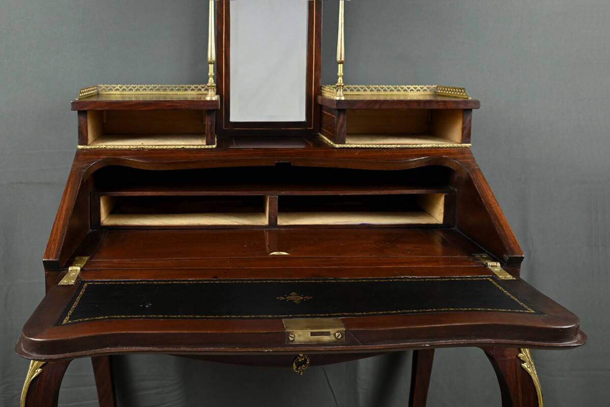Bureau de dame en palissandre – 2ème partie du XIXe s.