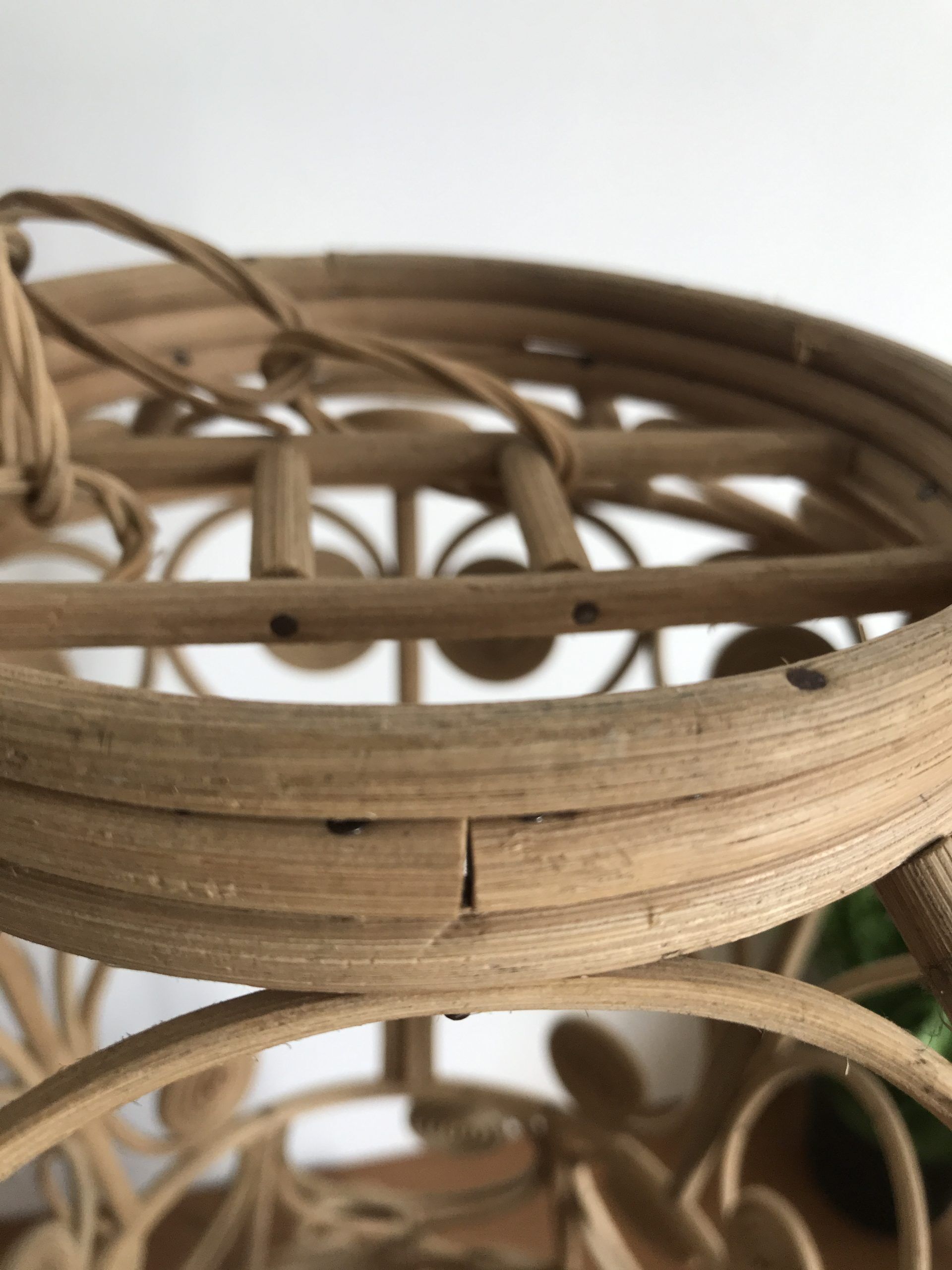 VINTAGE PEACOCK RATTAN SUSPENSION