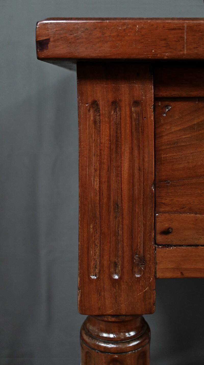 Cabaret table in Cuban mahogany, Louis XVI period – Late 18th century