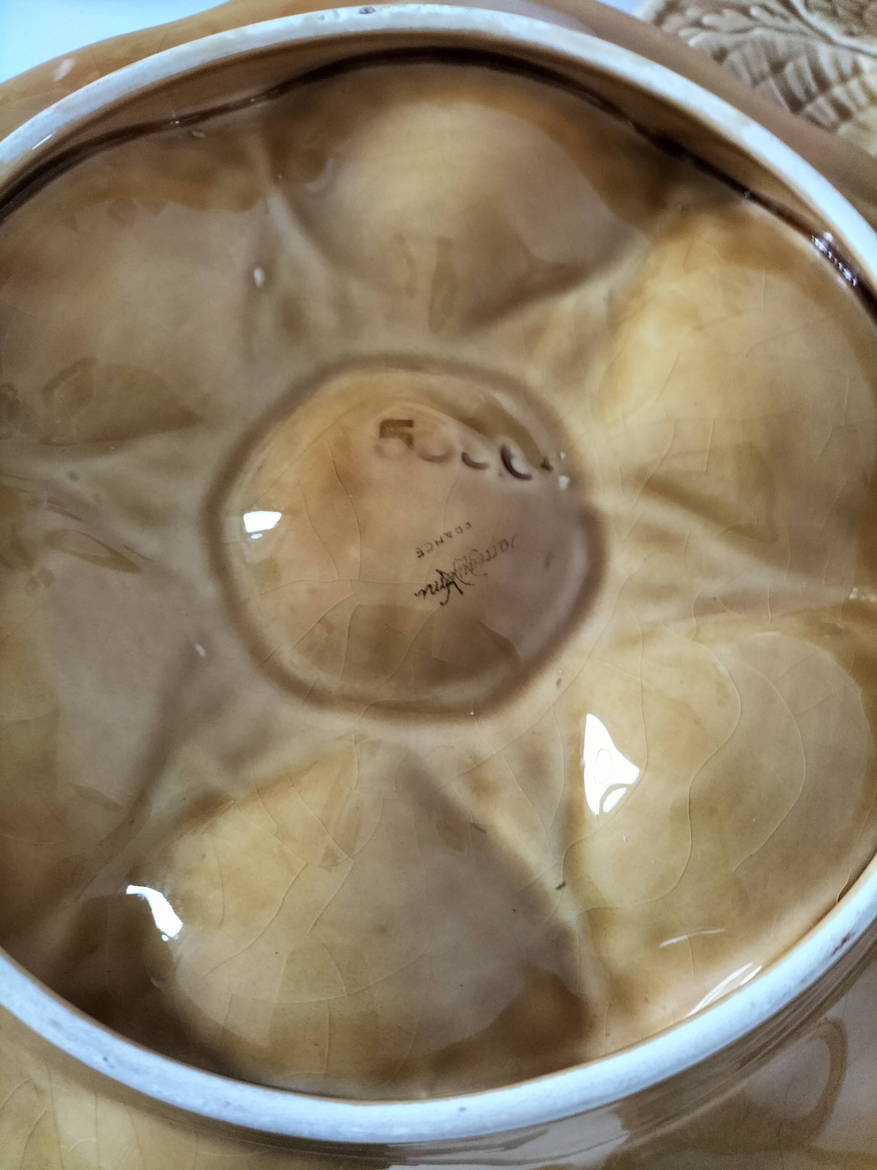 5 Sarreguemines caramel shell plates, 1950s