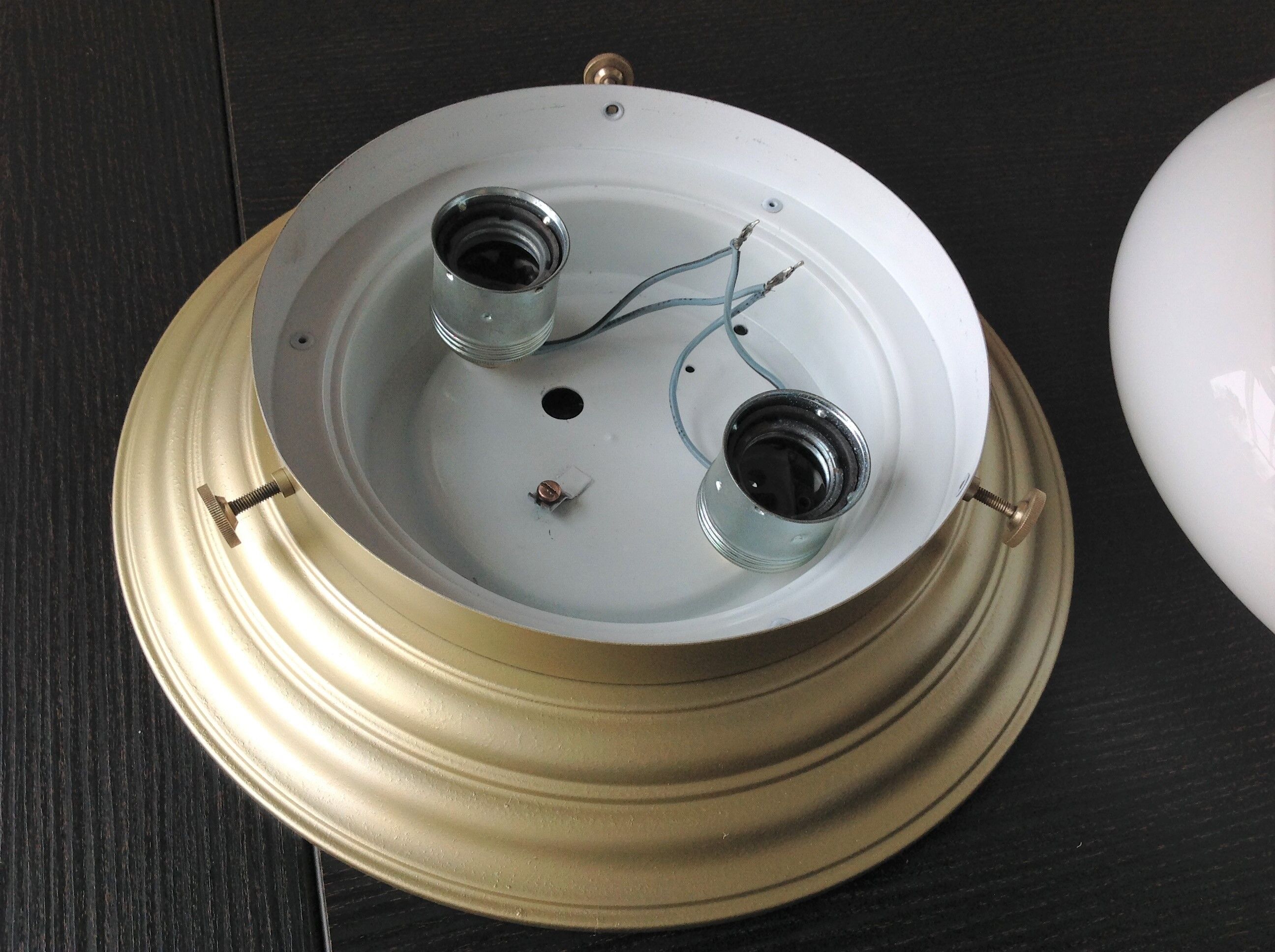 Ceiling lamp globe in white opaline and gold metal art deco style