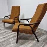 Paire de fauteuils par Antonin Suman