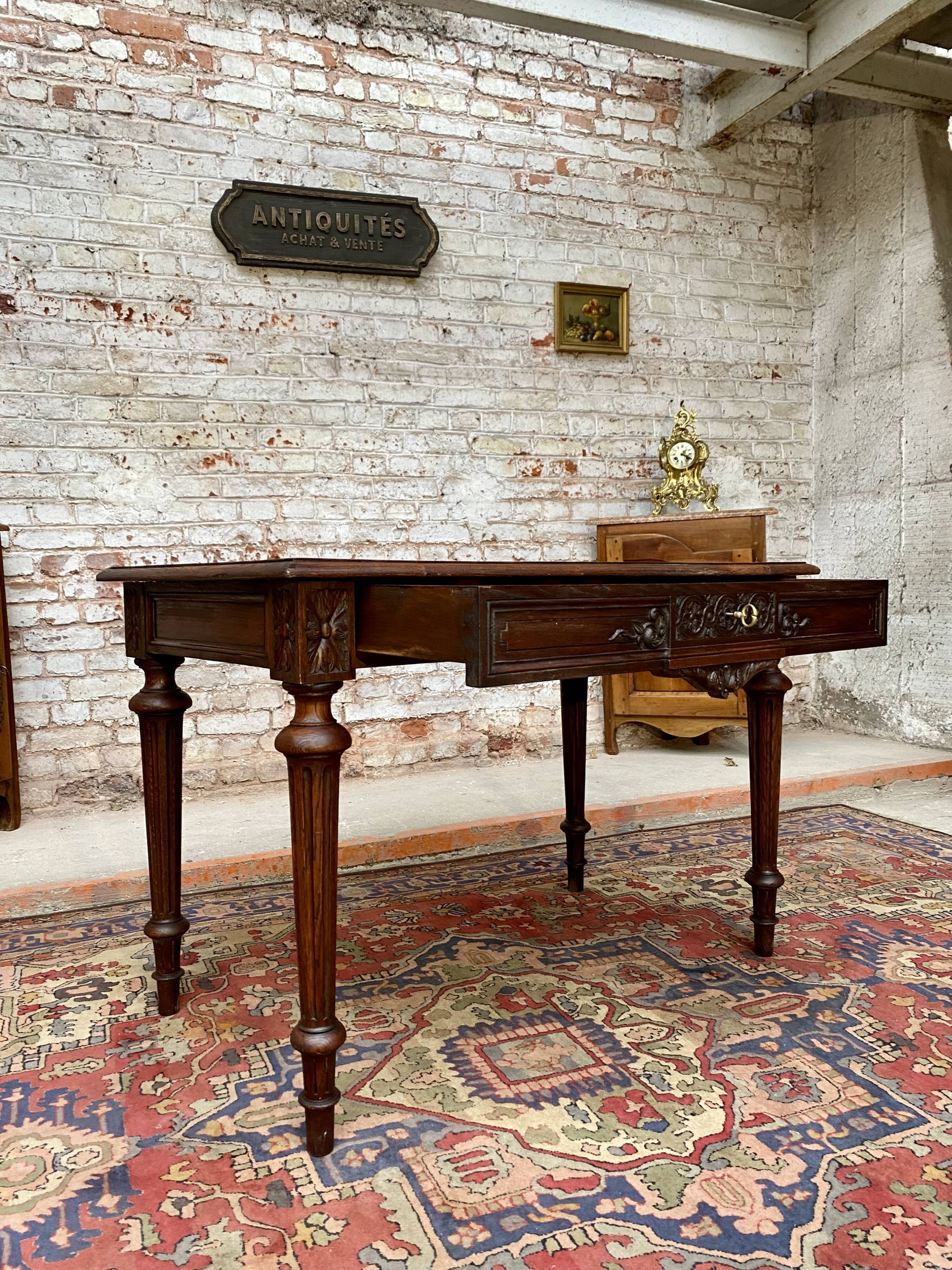 Double-sided desk in natural wood Louis XVI style