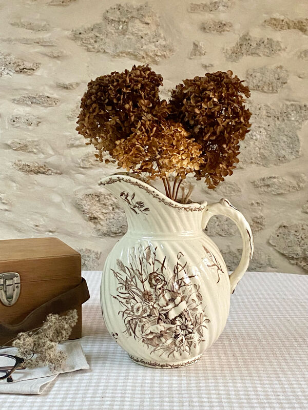 Broc Creil et Montereau en terre de fer