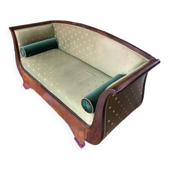 Meridian sofa louis philippe