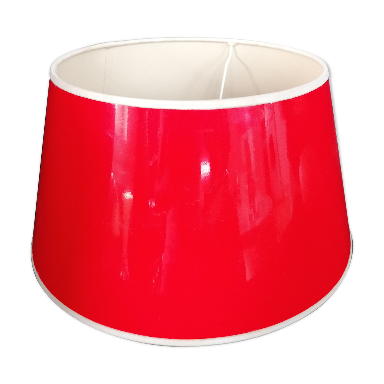 Red laqué vinyl day offbat