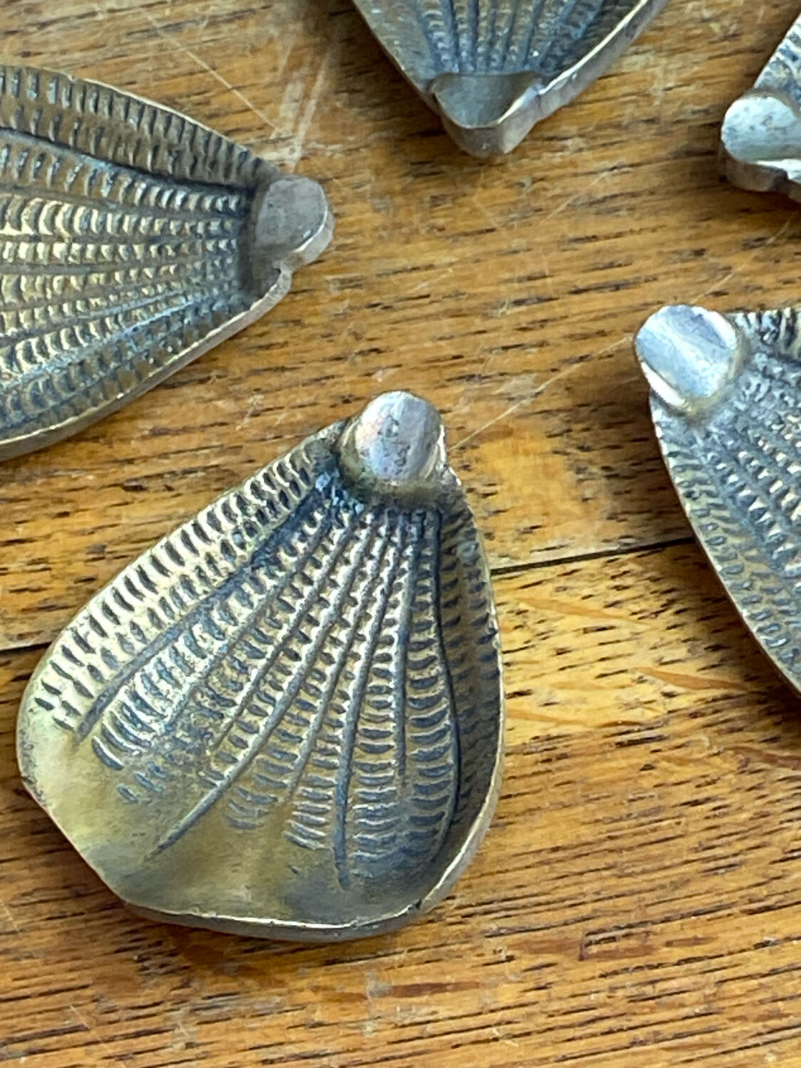 Bougeoir fleur en bronze, pétales amovibles