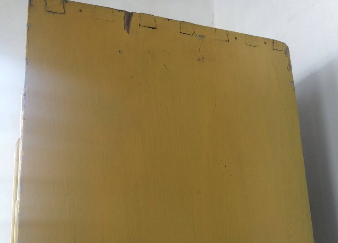 Armoire en sapin des années 20