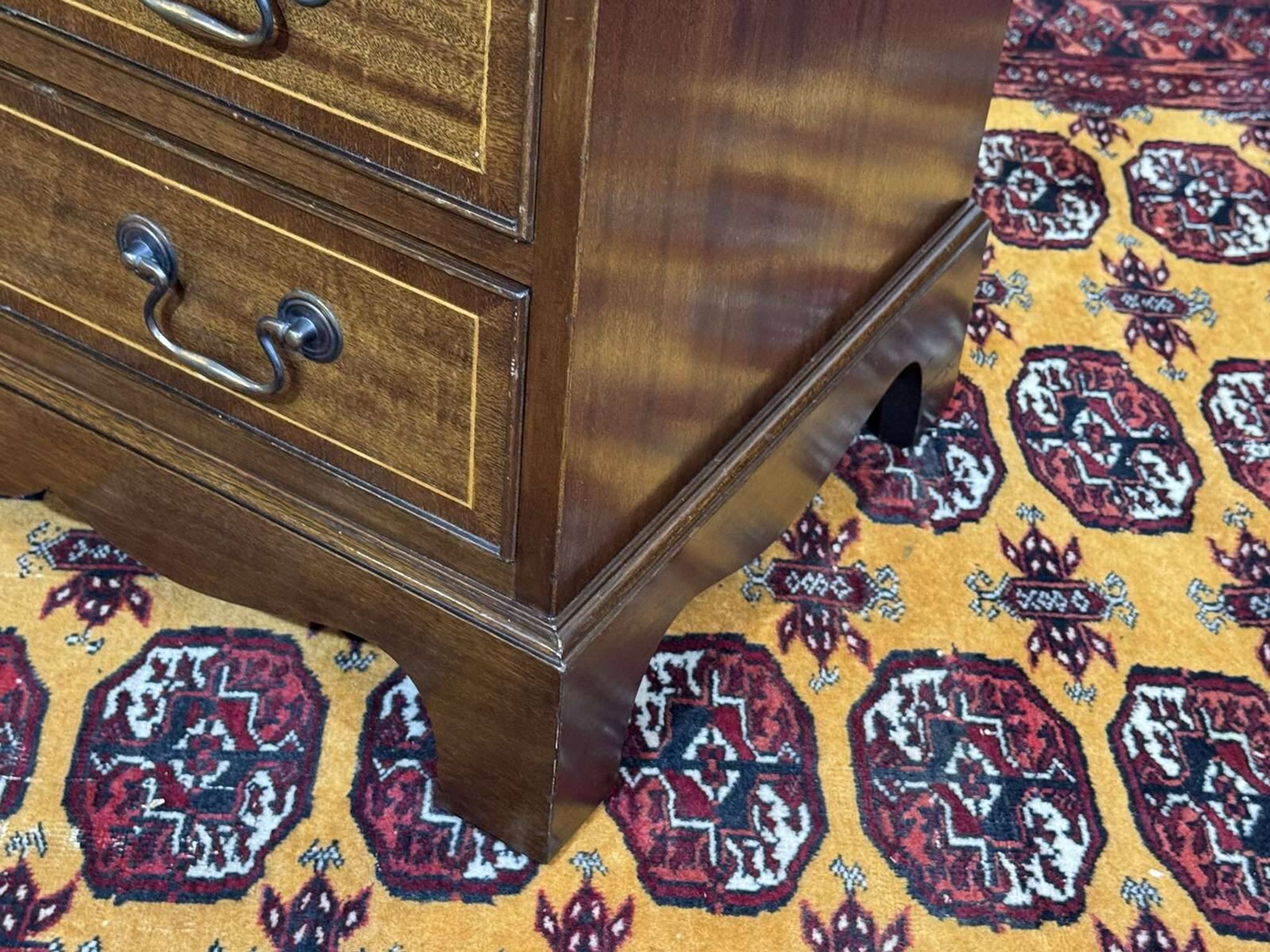 English mahogany commode from the 1950s.