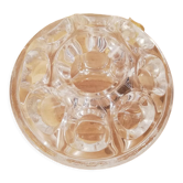 Vase pique flowers