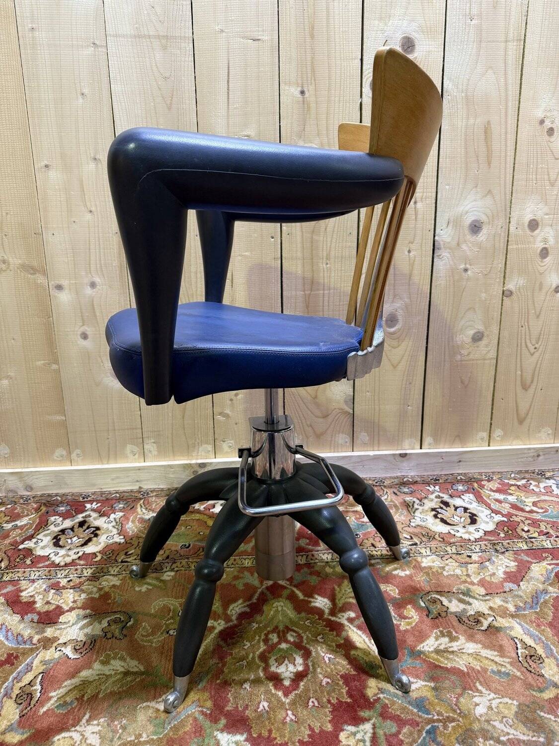 Fauteuil de bureau BOREK SIPEK "Maletius" édition Maletti 1990