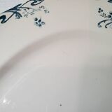 Oval dish of the earthenware factory of Creil and Montereau model Cremona, iron earth