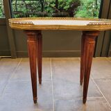 Carrara marble kidney table