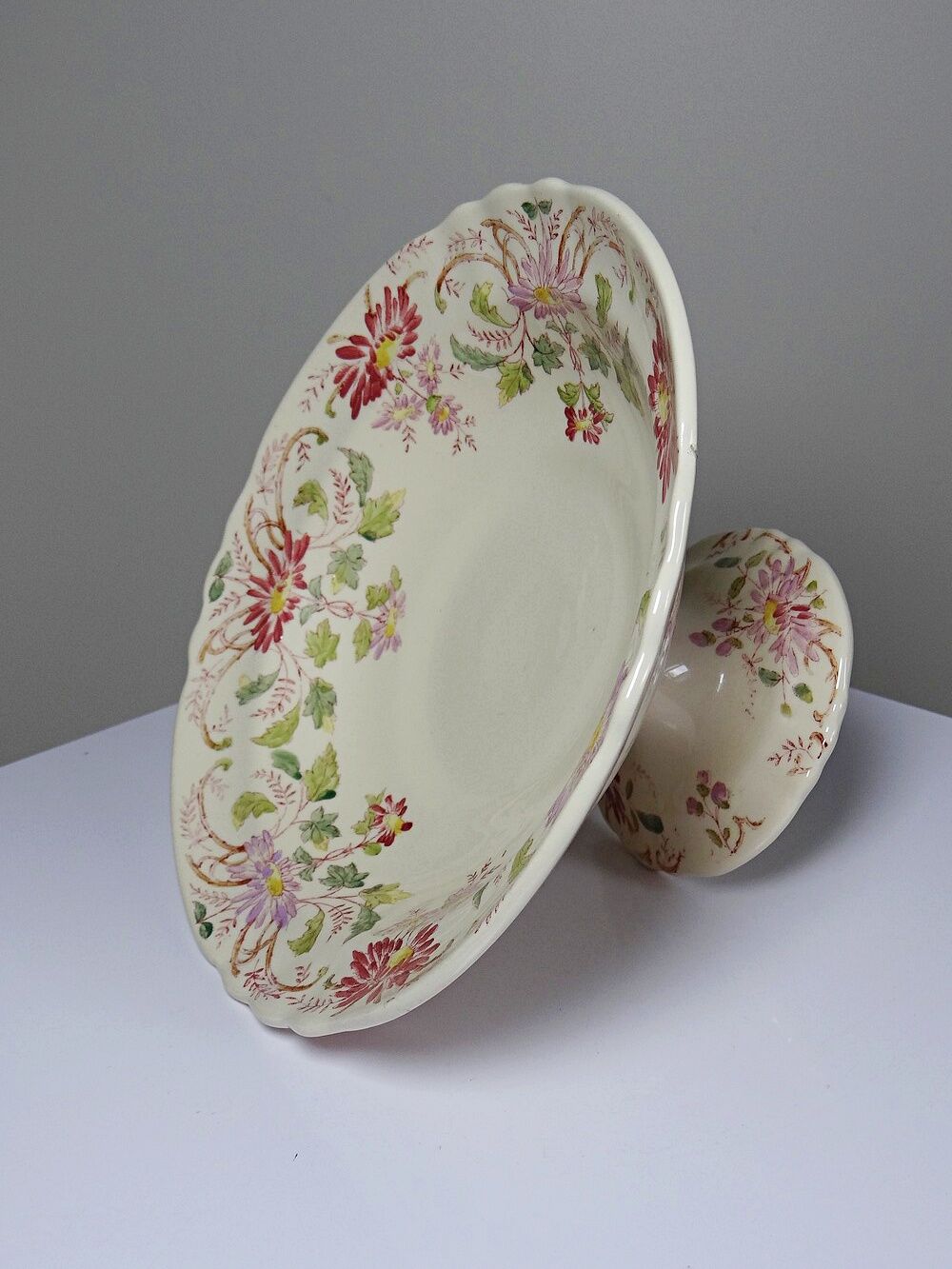 Compotier ancien Longchamp Terre de Fer modèle Pâquerettes polychrome