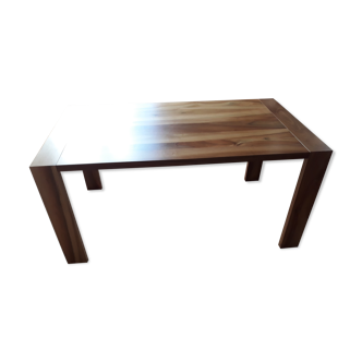 Cinna dining table in solid walnut extensible