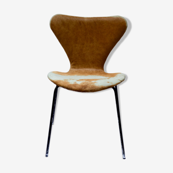 "Seven" Chair, Model 3107 by Arne Jacobsen and Fritz Hansen