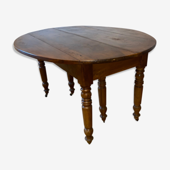 Louis Phillipe walnut extension table