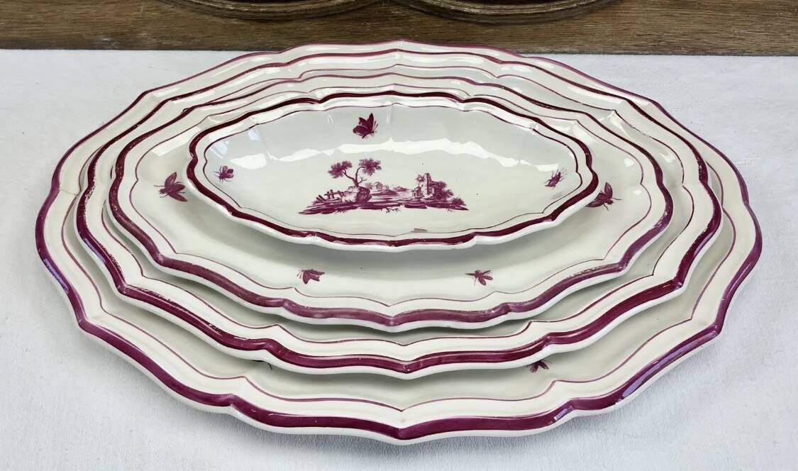 Round dish Gien model pink landscapes 1960 1971