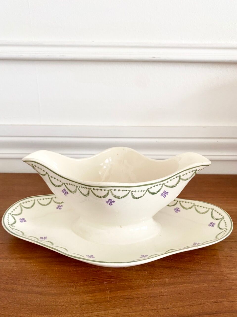 Saucière ancienne Longwy