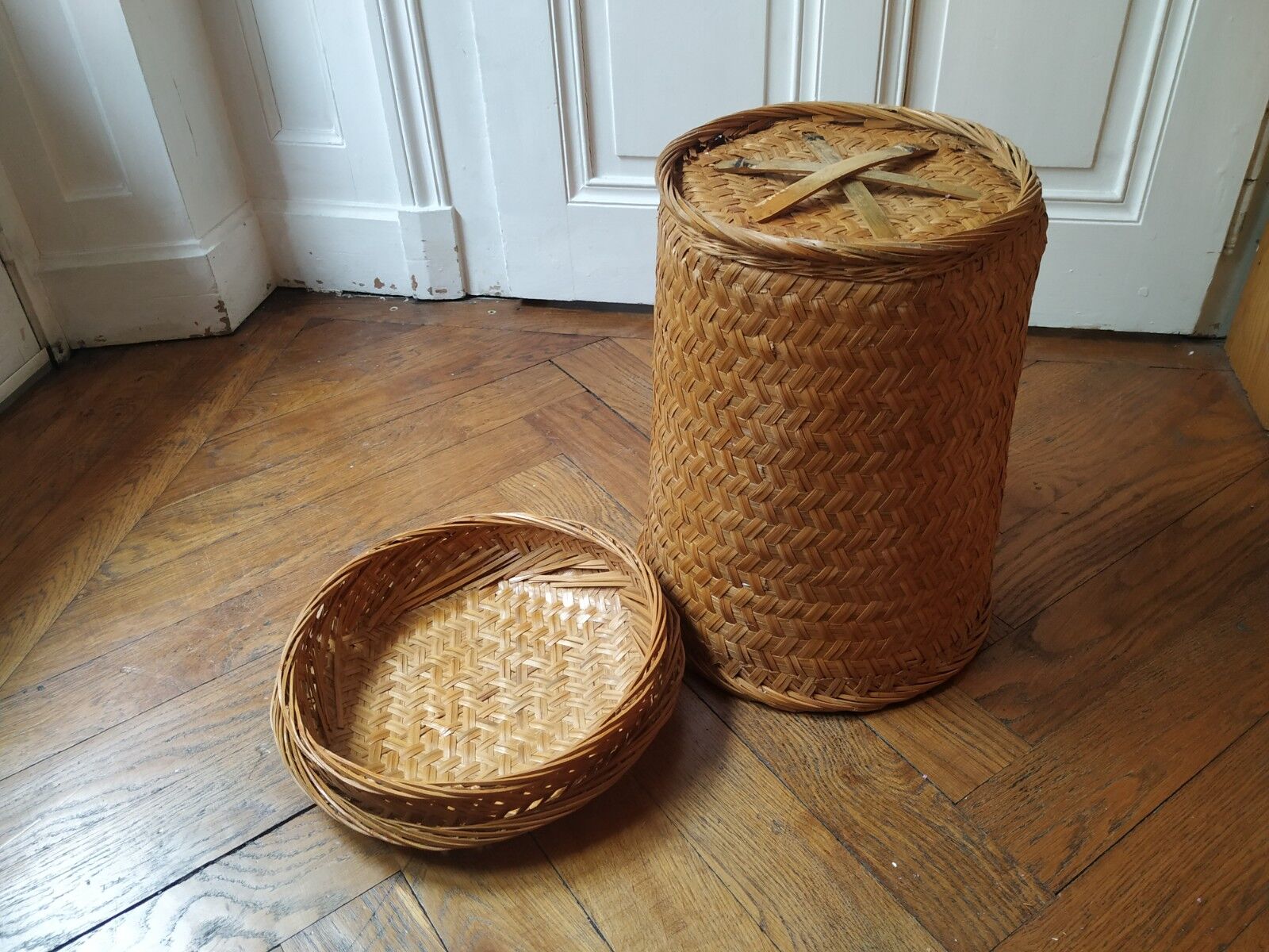 Wicker basket