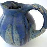 Pitcher in blue sandstone with blue drips, "melon" shape.
