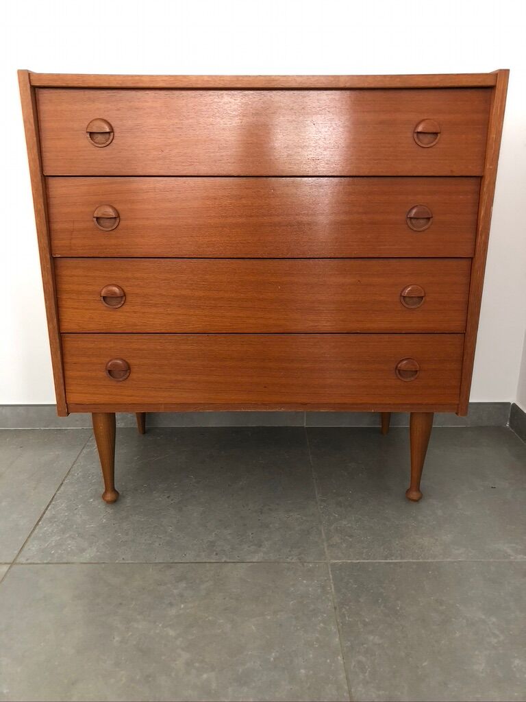 Scandinavian chest of drawers 4 drawers