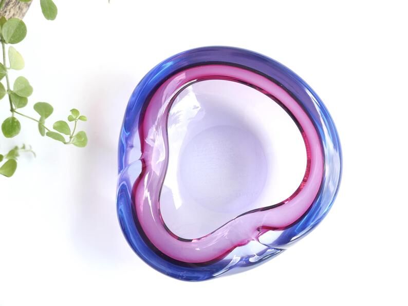 Vide poche Murano en verre rose et violet, années 50