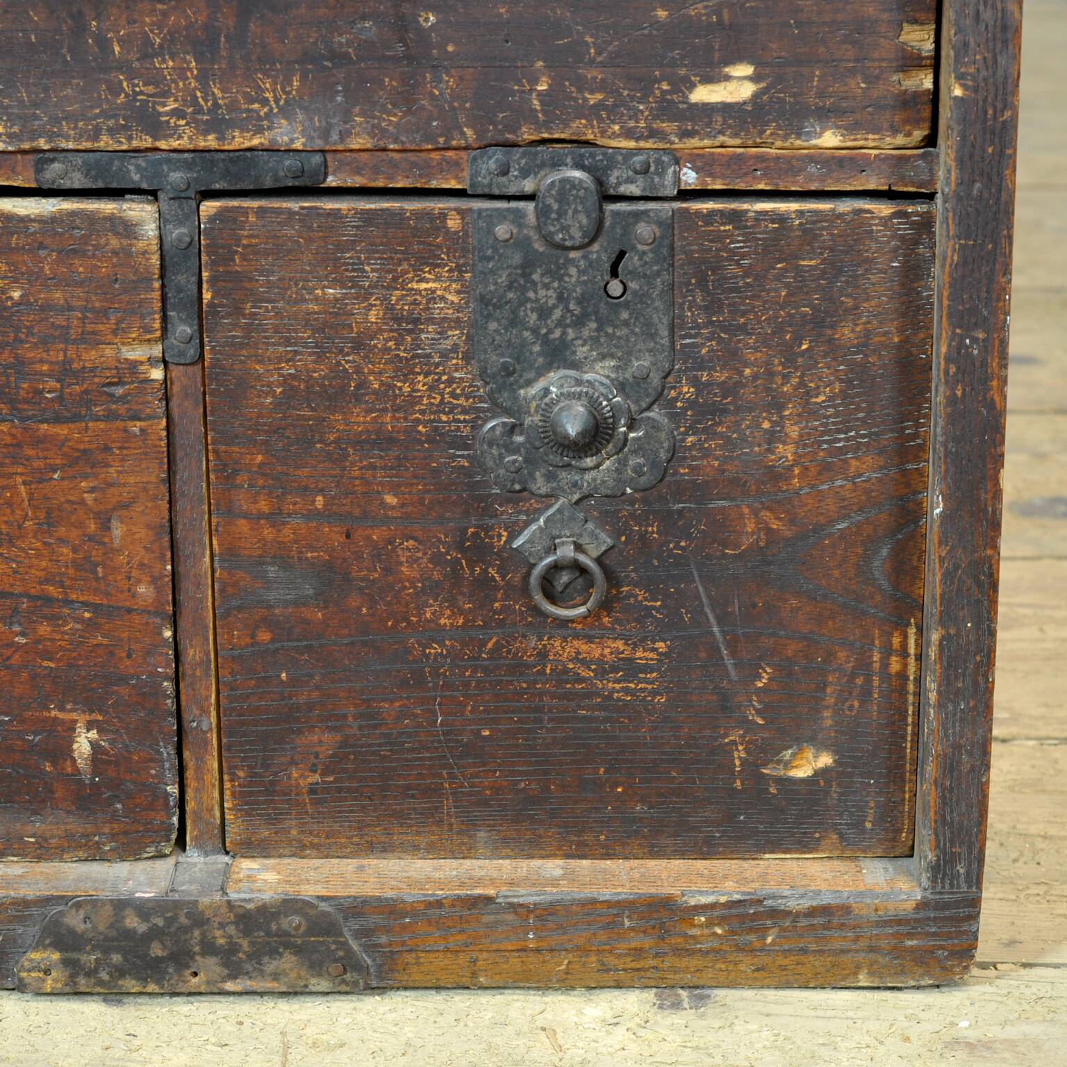 Japanese Tansu chest of drawers, circa 1870