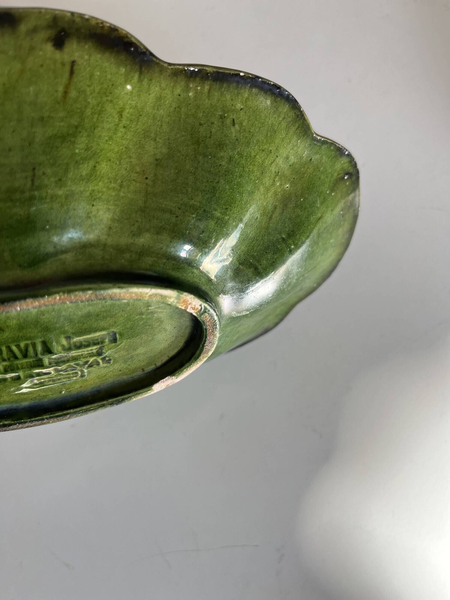 Ribbed dish in green glazed stoneware Dieulefit Poet Laval 1950
